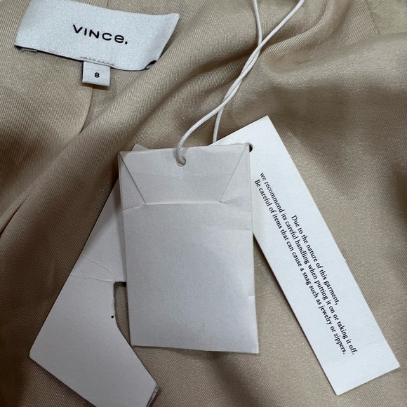 VINCE Drapey Double Breasted Blazer in Cream Size 8 New With Tags - Picture 13 of 16